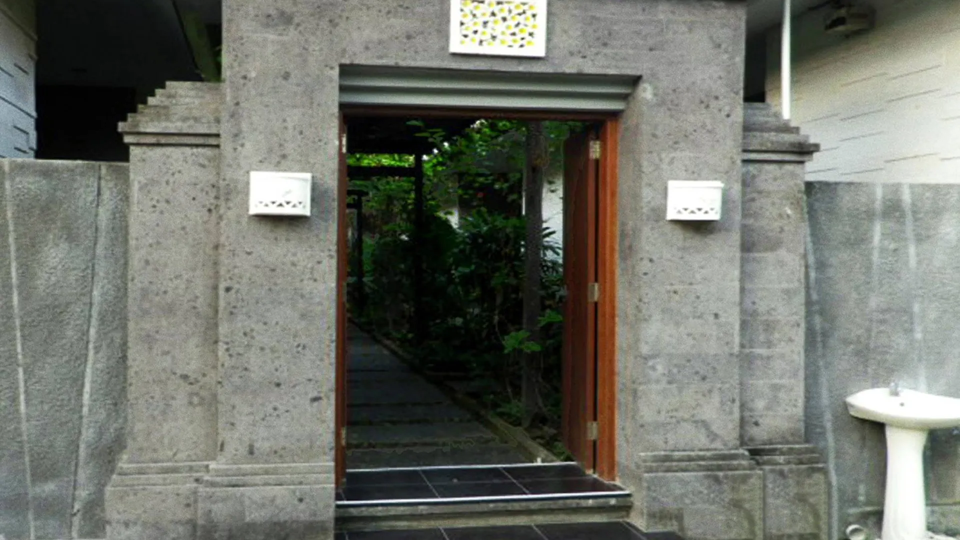 Villa Tunjung Asri Kerobokan Seminyak   Seminyak (Bali)