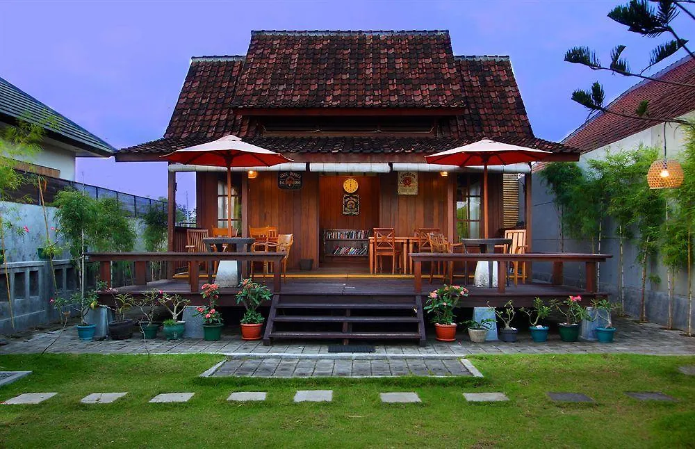 Villa Tunjung Asri Kerobokan Seminyak   Seminyak (Bali)